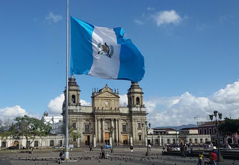 Guatemala cumple exhorto del Grupo de Lima y llama a consultas a su embajadora en Caracas