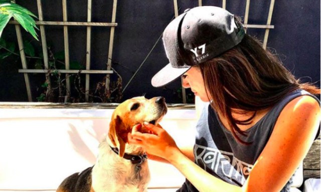 Meghan Markle con su perro Guy