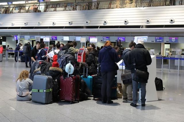 Pasajeros esperando