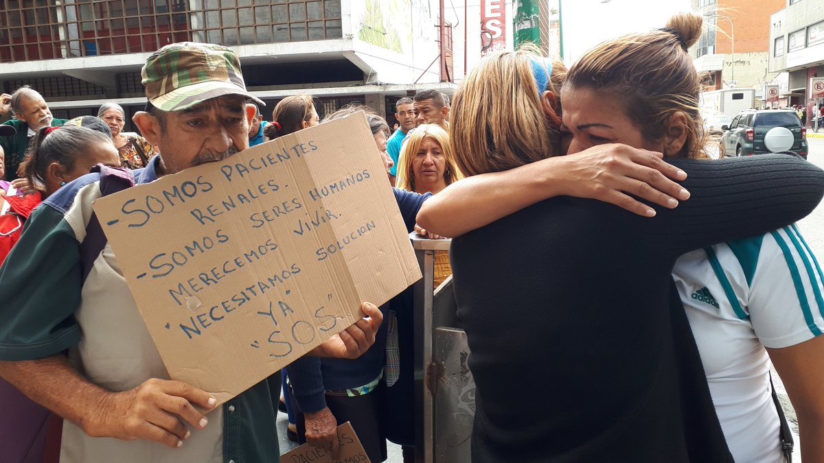 Falta de transporte golpea a pacientes renales en Lara