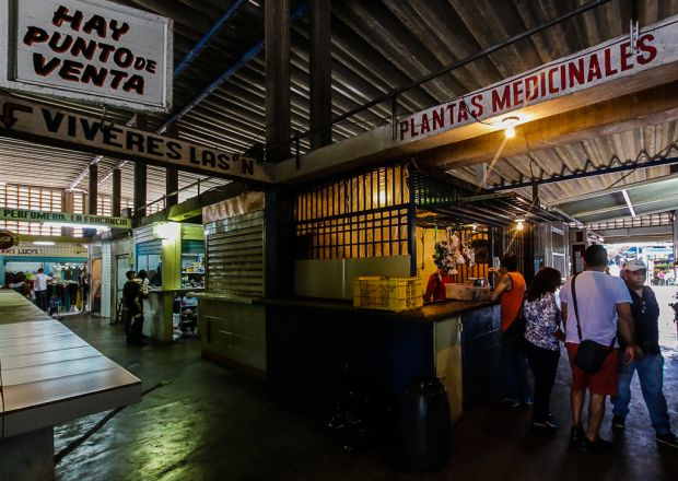 Denuncian complicidad estatal en las mafias de alimentos en el mercado de Unare