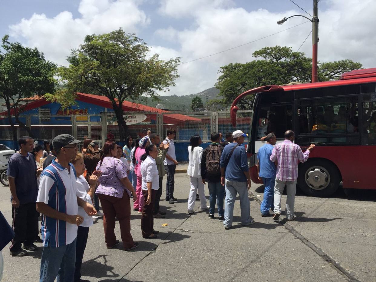 Un chavista a Maduro: Con los adecos vivíamos mejor (VIDEO)