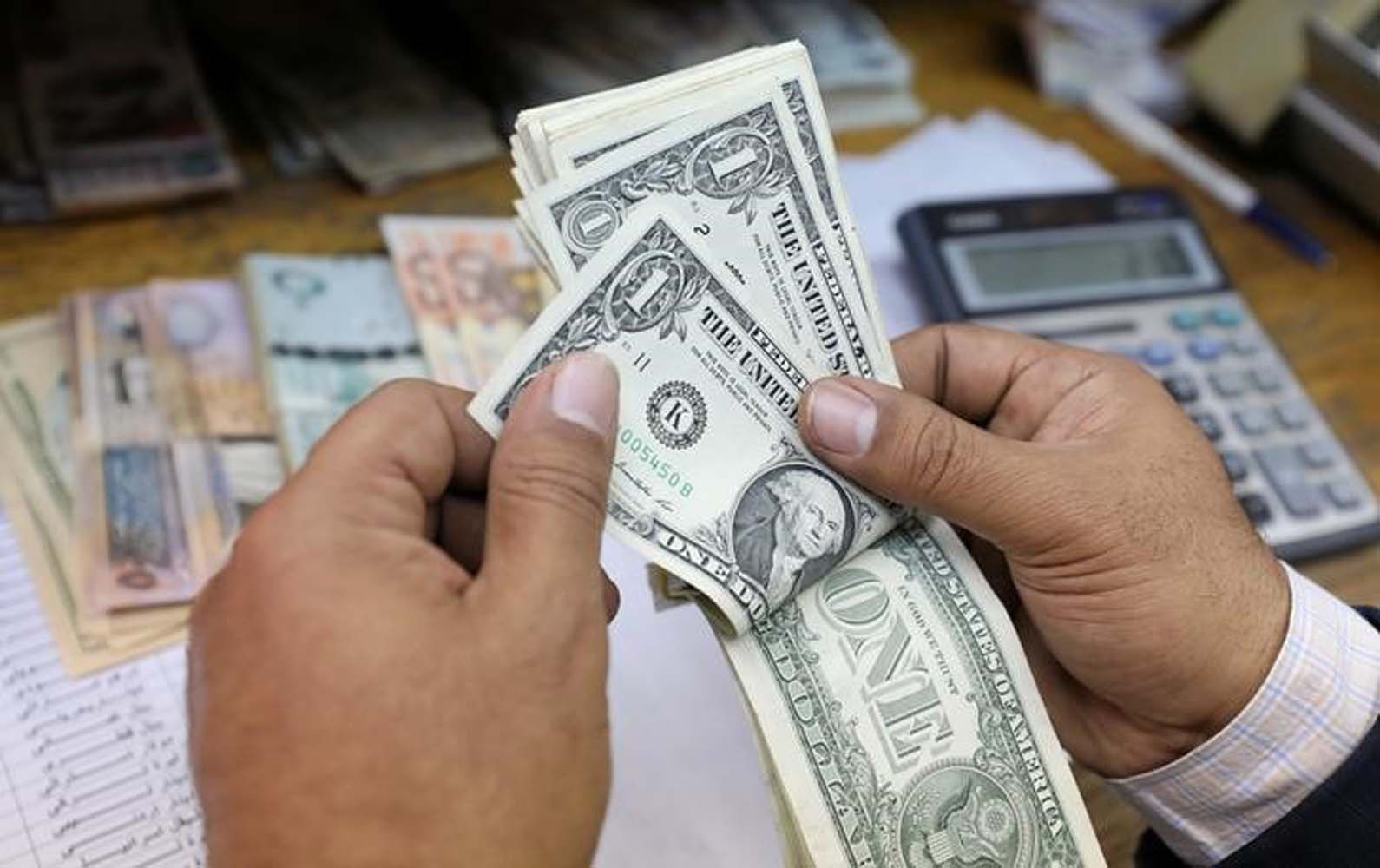 ¿Por qué tener dólares ya no es tan gran negocio en Venezuela?