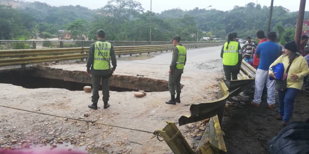 PC estima que en cuatro semanas estará recuperado el puente sobre el río Chururú