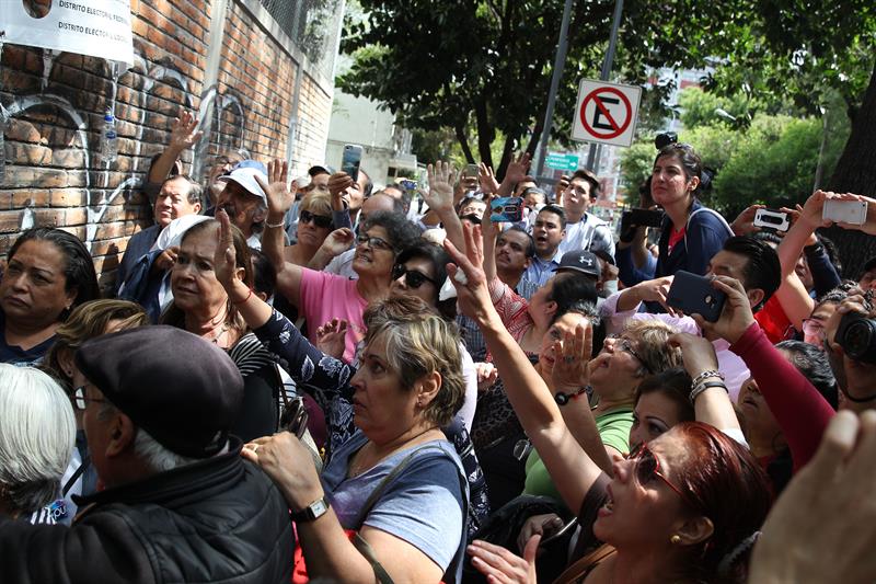 Ente electoral mexicano niega poner cámaras en casillas de votación para este domingo