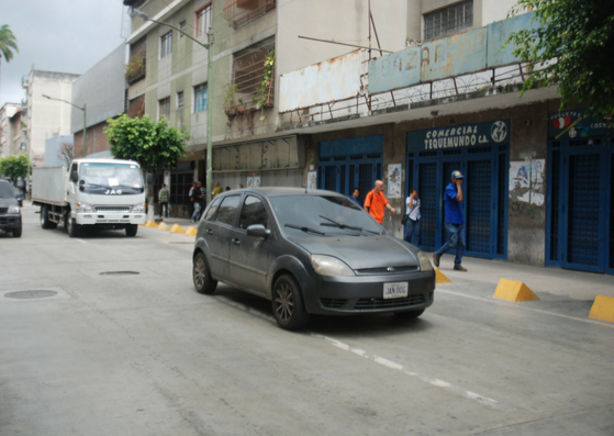 Comercios de Los Teques permanecerán cerrados hasta el martes #21Ago