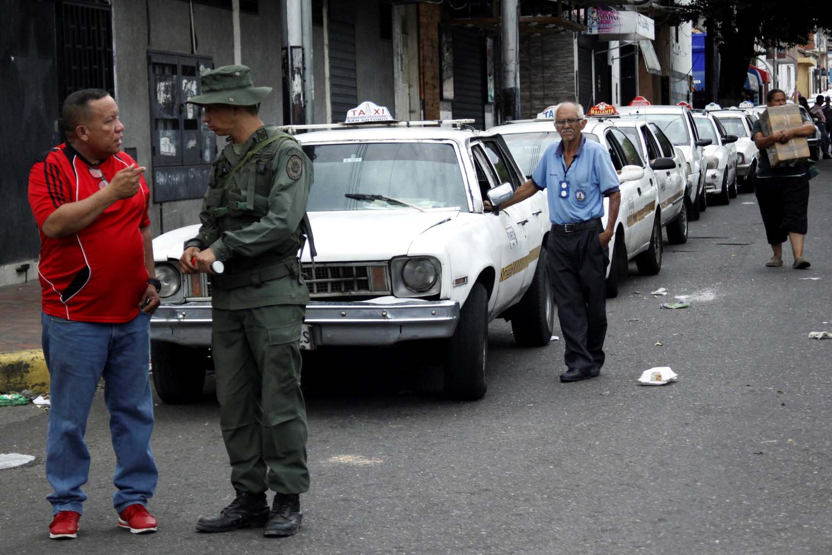 Régimen de Maduro busca combustible, pero sanciones dificultan exportaciones