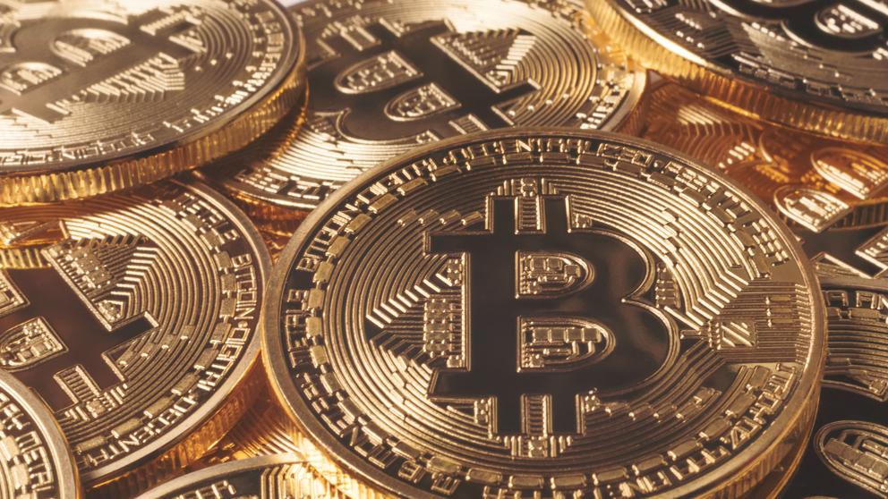 Precio del Bitcoin registra su nivel más bajo del 2018