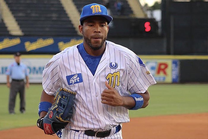 ¿Un Caracas vs Magallanes con estrellas de los 90? Esto respondió el capitán Endy Chávez (VIDEO)