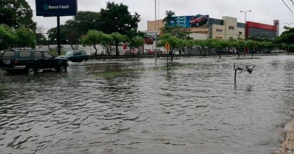 Suben a 13 los muertos por las inundaciones en el sur de Francia