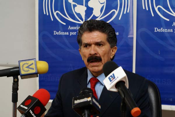 Rafael Narváez: Si el Estado sigue sin reaccionar seguirán muriendo médicos y trabajadores de la salud