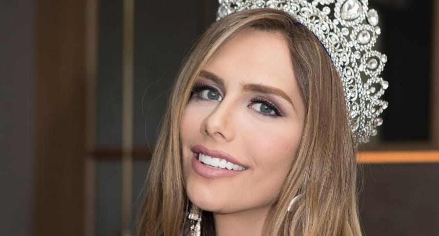 ¡Ángela Ponce lo hizo otra vez! Su vestido transparente asombró en preliminares del Miss Universo (Fotos)