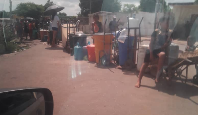 Protestan en el oeste de Zulia por agravamiento de la escasez de agua #16Nov