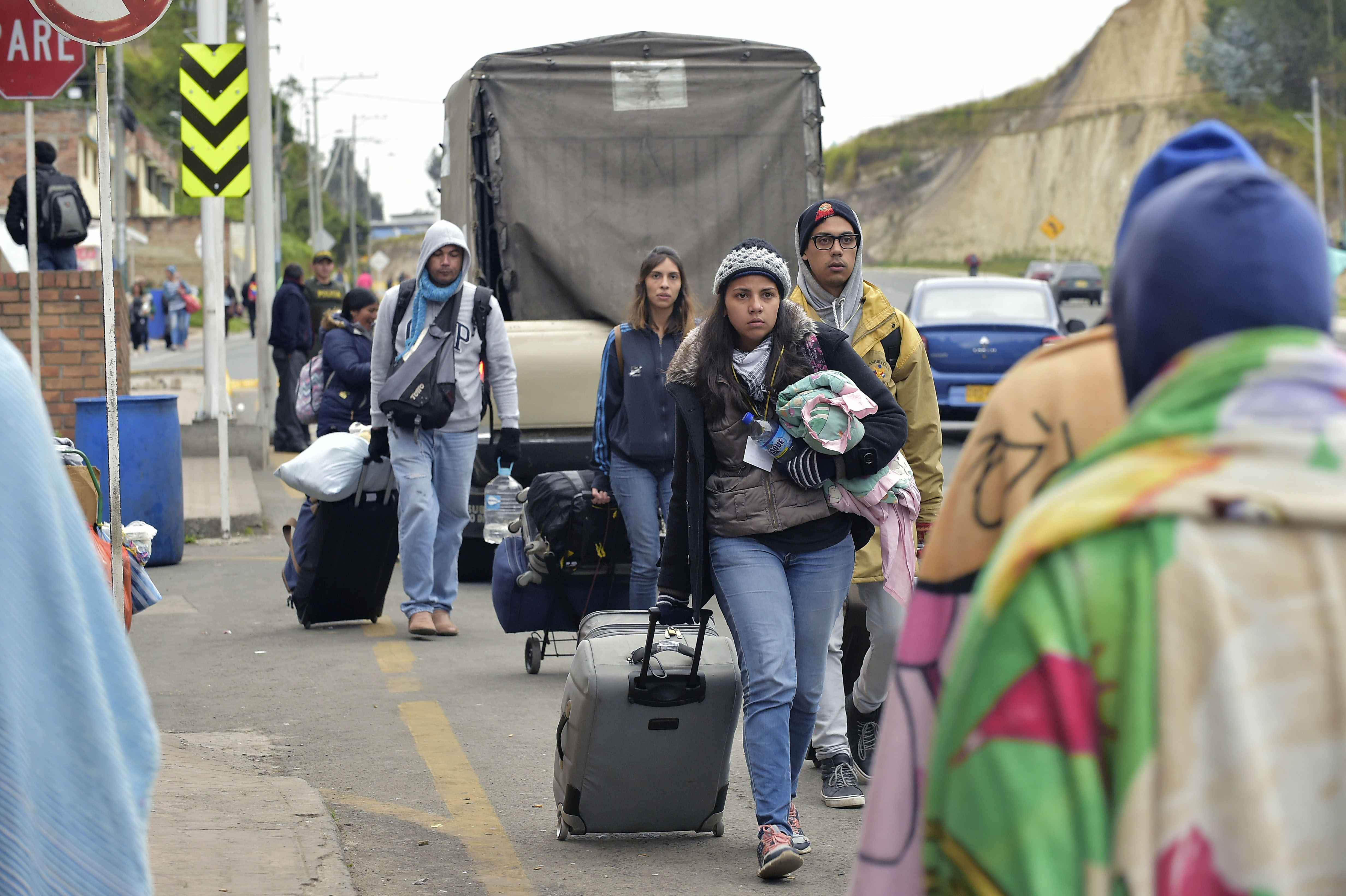 Ecuador ofrece vuelos a venezolanos que quieran regresar a su país