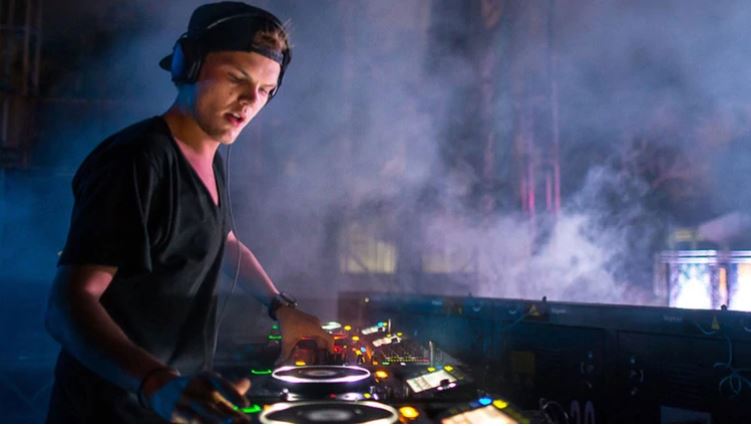 Netflix estrenará el desgarrador documental donde Avicii predijo que su muerte estaba cerca