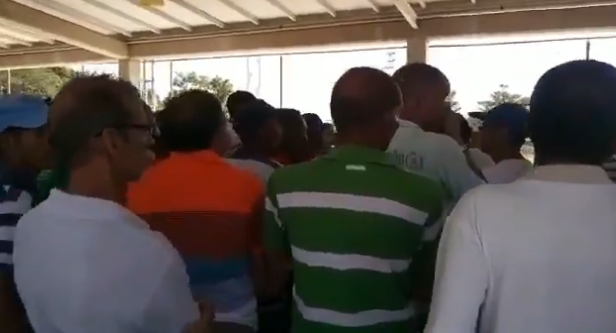 Más de 250 trabajadores de Mampa están en peligro de ser despedidos (videos)