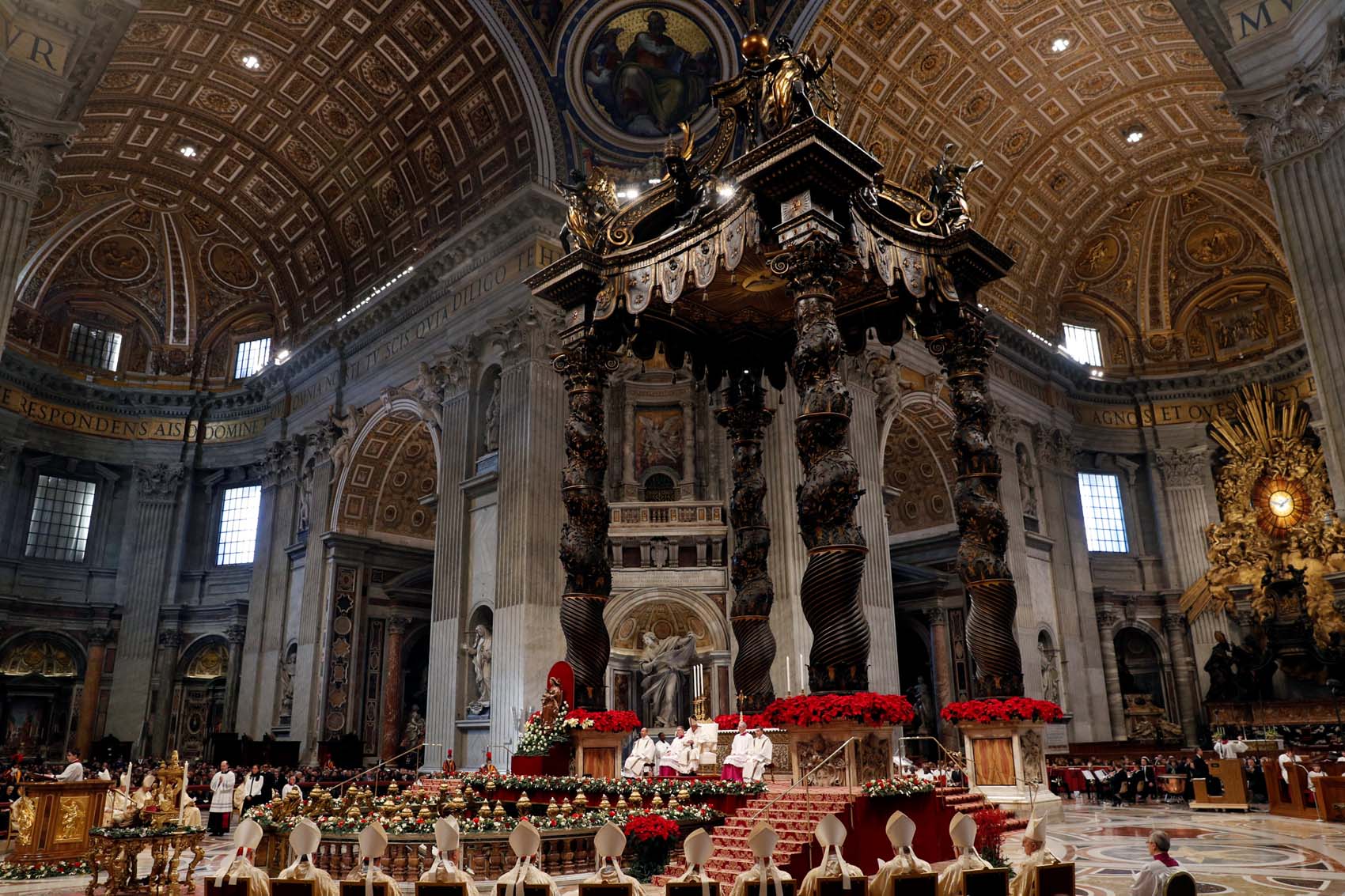 El Papa llama a imitar la generosidad y humildad de los Reyes Magos