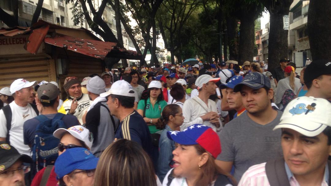 9:48 am Manifestantes se concentran en La Candelaria (FOTOS) #23Ene