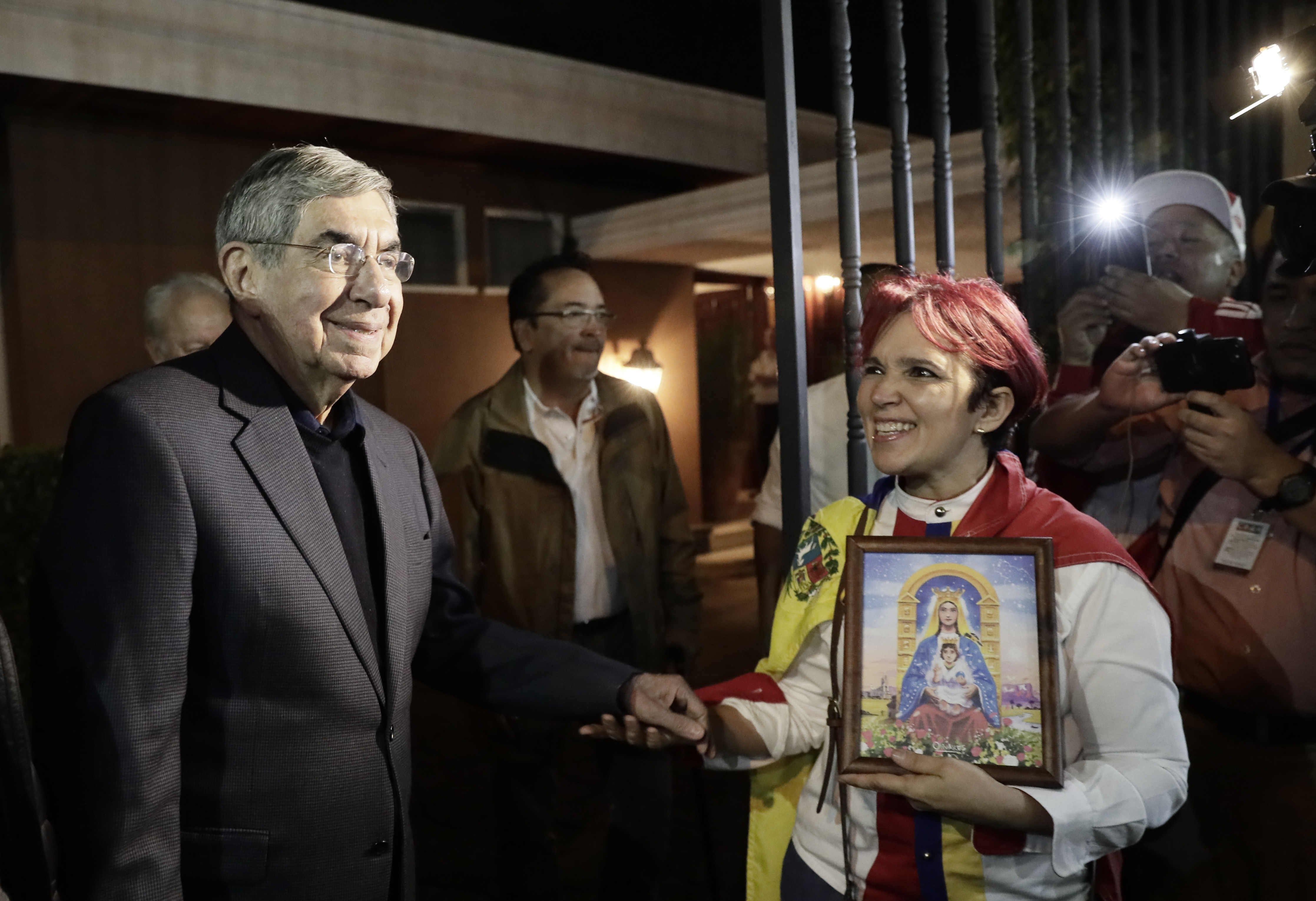 Expresidente de Costa Rica plantea crear un grupo de personalidades que apoye la transición en Venezuela