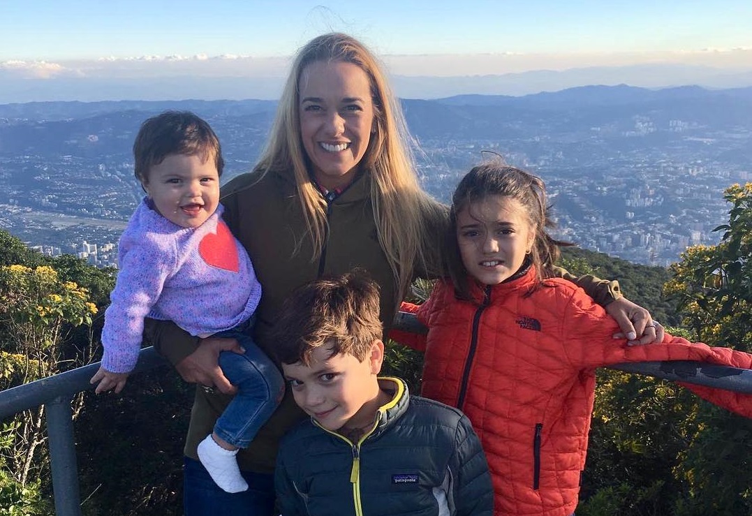 Lilian Tintori recibió el Año Nuevo rodeada de sus hijos (foto)