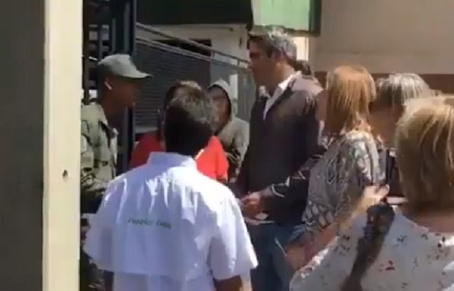 Este GNB sí recibió con educación la Ley de Amnistía (Video)