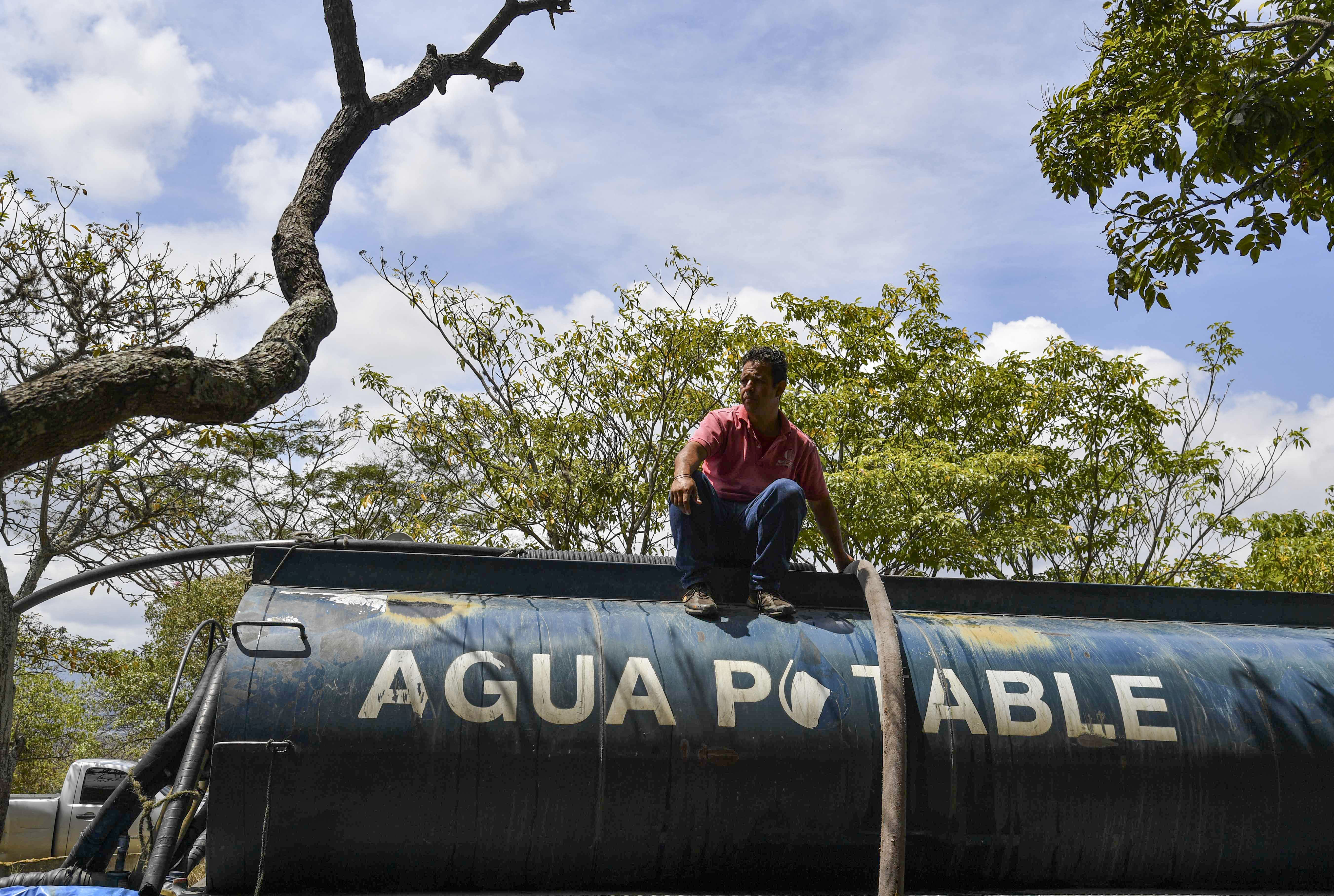 Lara en emergencia por falta de agua potable