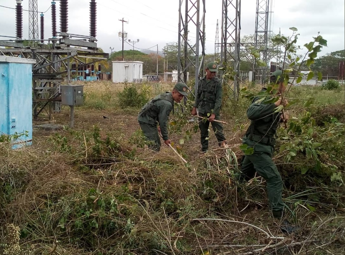 ¿Y el ciberataque? Fanb desmaleza sub estaciones eléctricas en Yaracuy