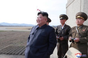 Kim Jong Un convoca al partido y amenaza a Trump con un “regalo de Navidad”