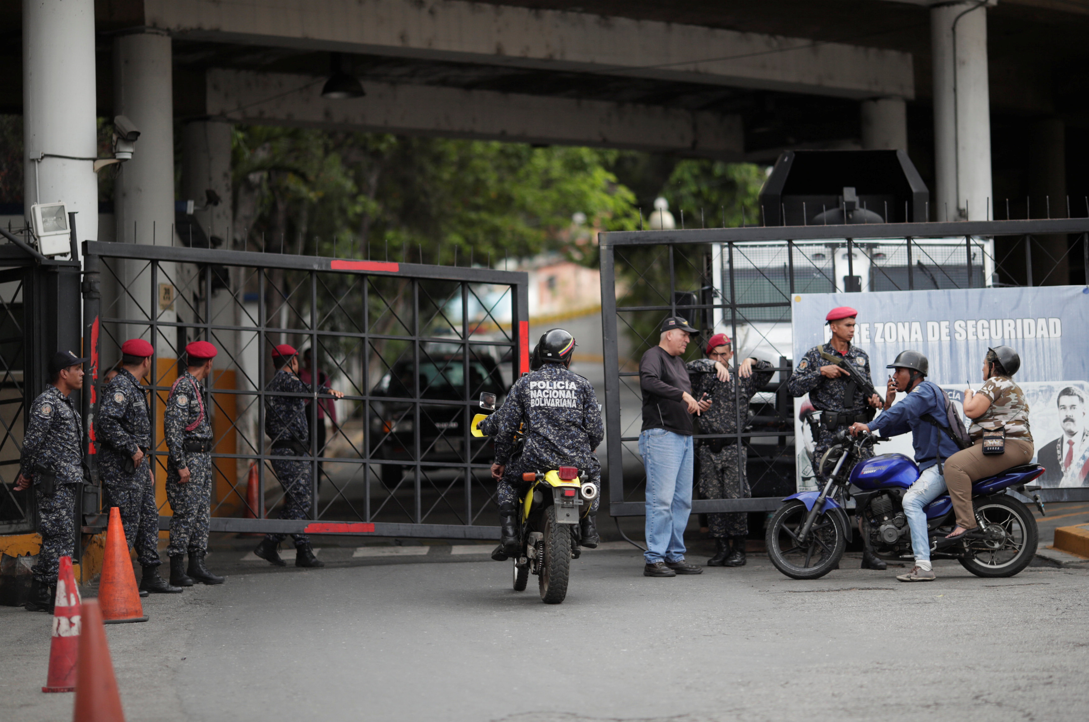 Foro Penal contabilizó 329 presos políticos en Venezuela