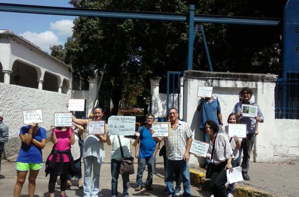 Denuncian construcción ilegal dentro de los terrenos de la Escuela de Enfermería de la UCV