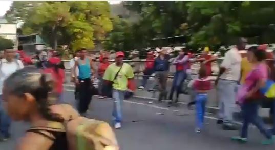 Puro bla bla… Chavistas se largan cuando Maduro inicia su discurso (VIDEO)