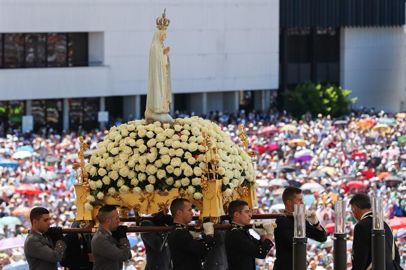 Fátima acoge por primera vez en la historia una peregrinación sin feligreses