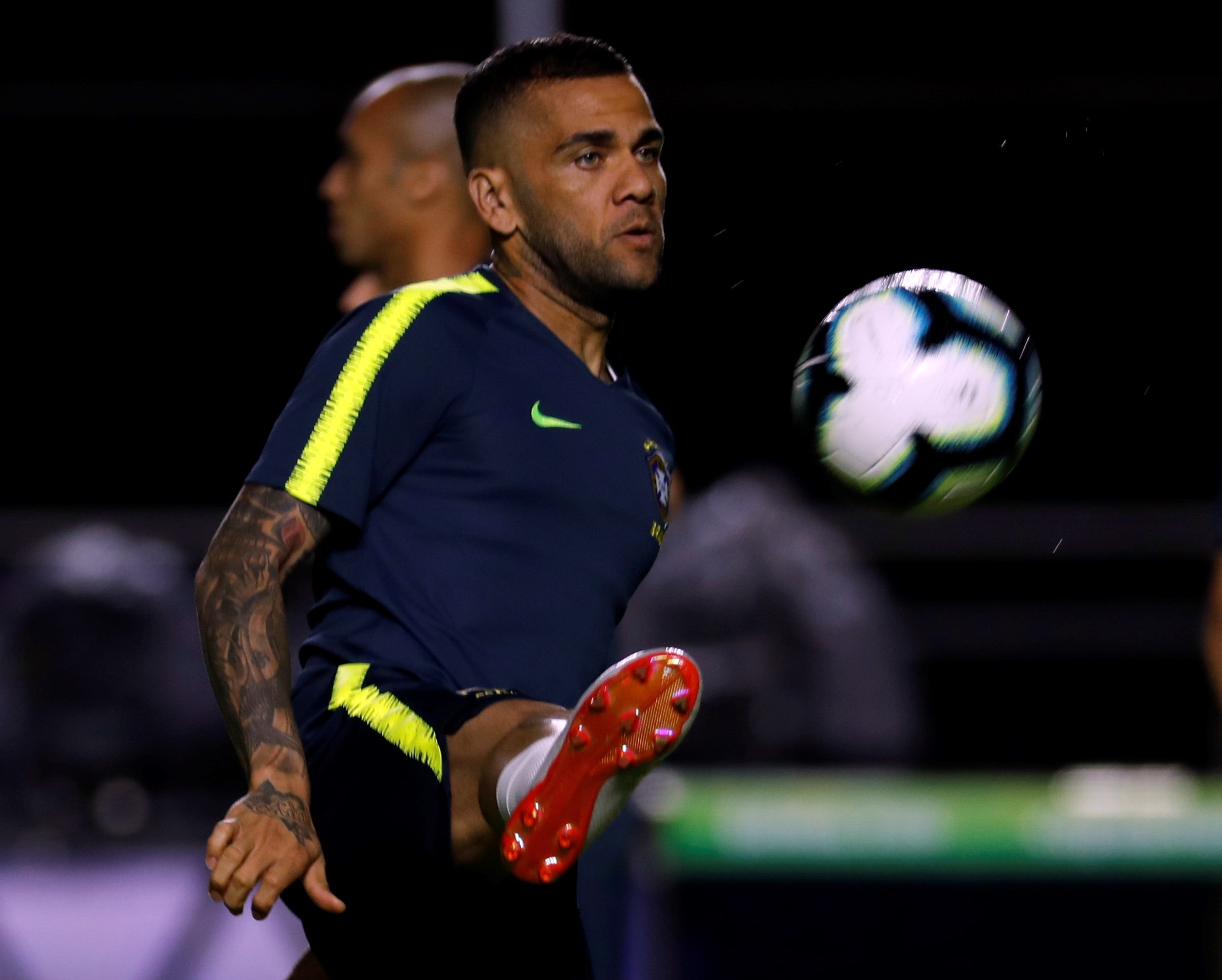 Dani Alves elogia a la Vinotinto: Es una selección que debe ser muy respetada