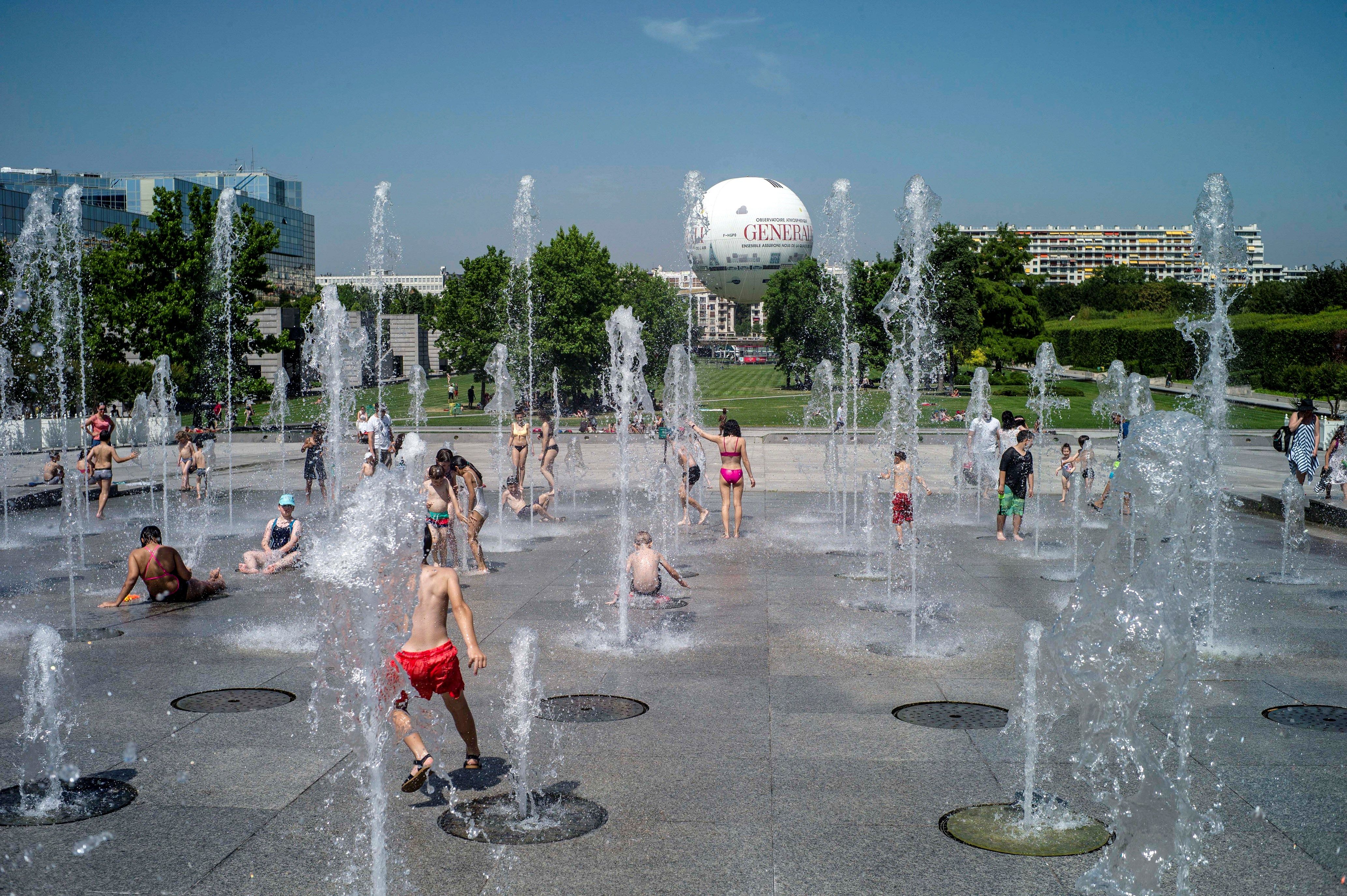 Francia supera por primera vez los 45 °C