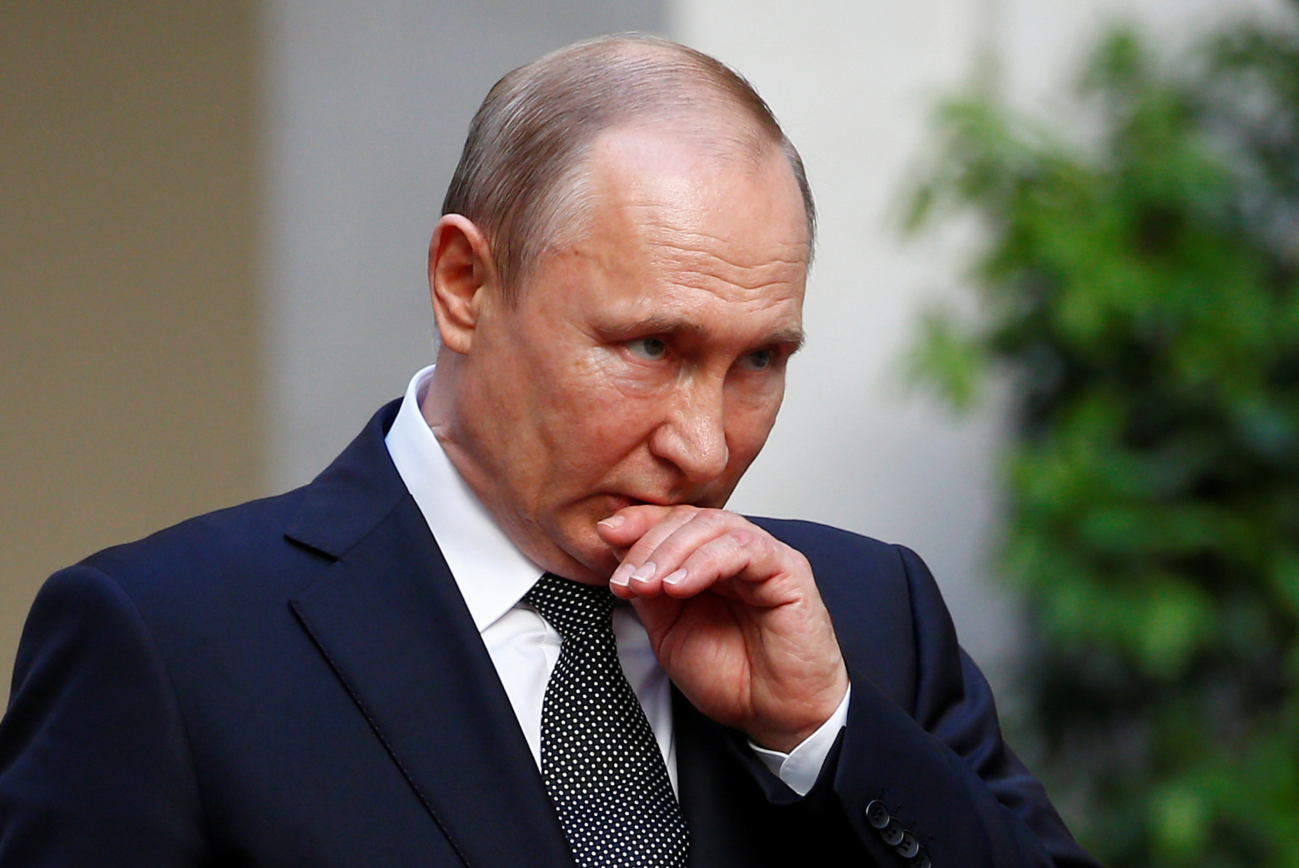 Putin condecora a título póstumo a marineros del submarino accidentado