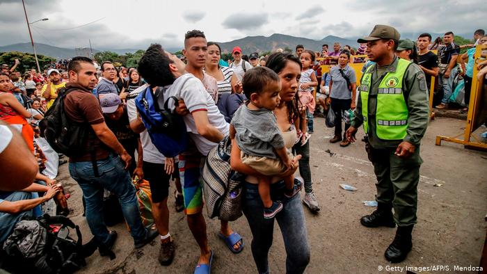 Niños venezolanos en Perú contaron cuáles regalos sin envoltura esperaban para Navidad (Video)