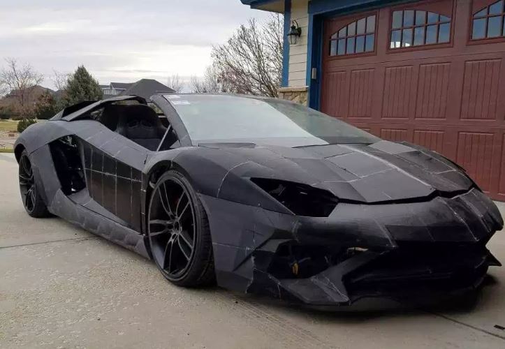 ¡Increíble! Padre e hijo construyeron un Lamborghini Aventador con una impresora 3D (FOTOS)