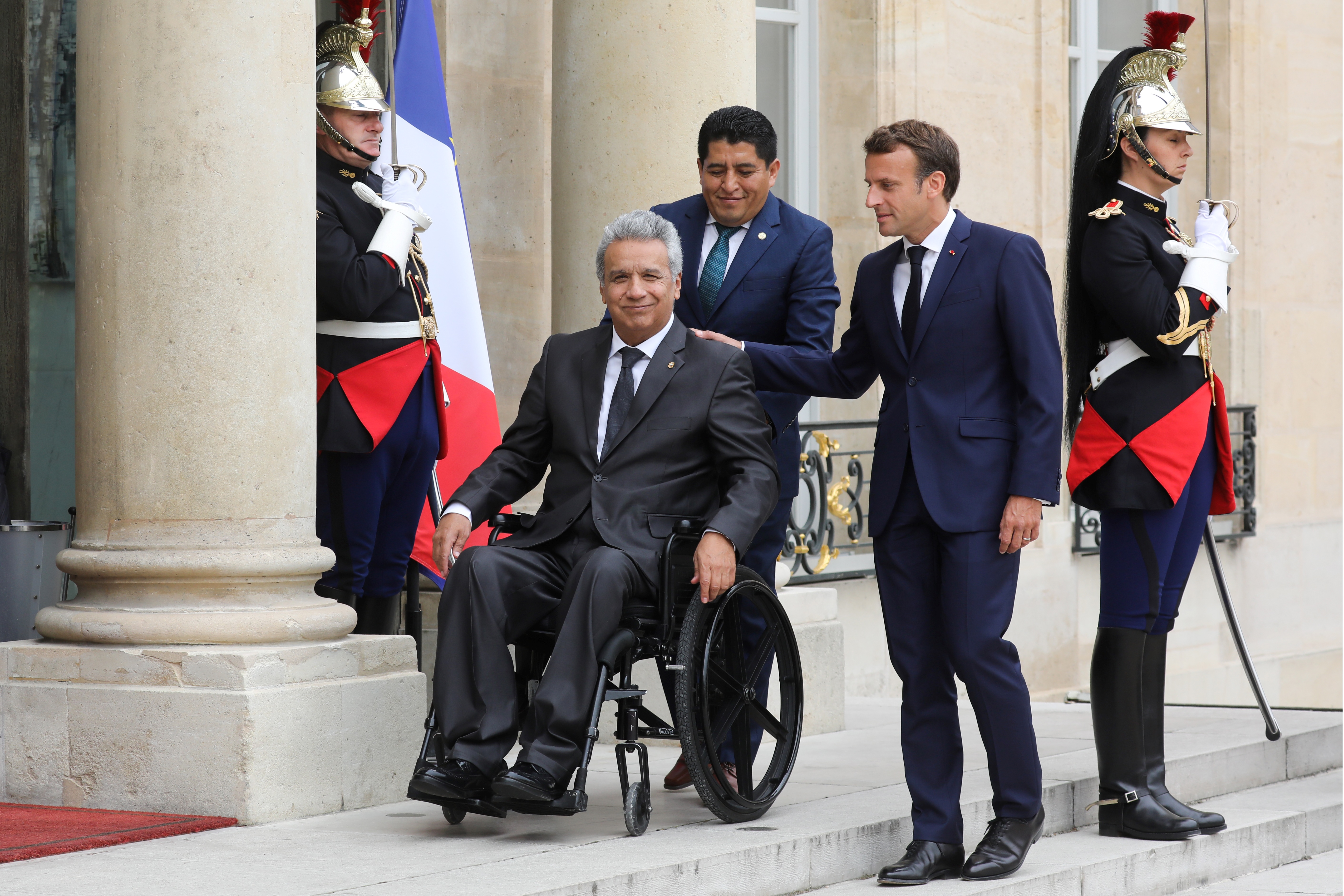 Moreno y Macron se mostraron preocupados por la grave crisis humanitaria y migratoria en Venezuela