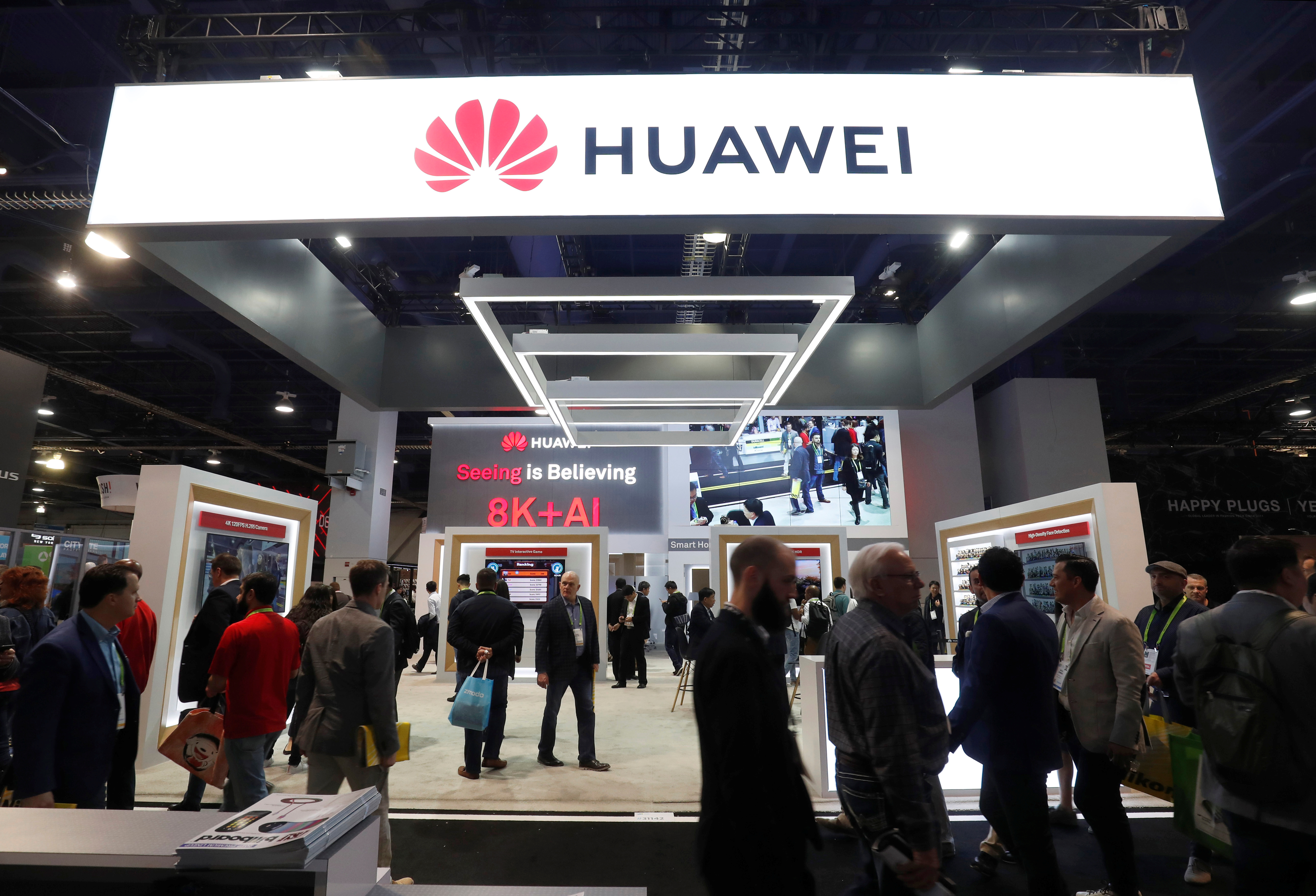 Huawei lanza en China su primer televisor inteligente