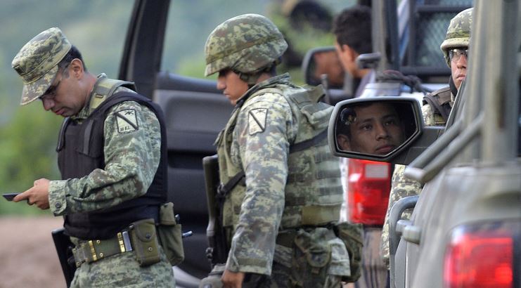 Choques entre grupos criminales dejan nueve muertos en México (Foto y Video)