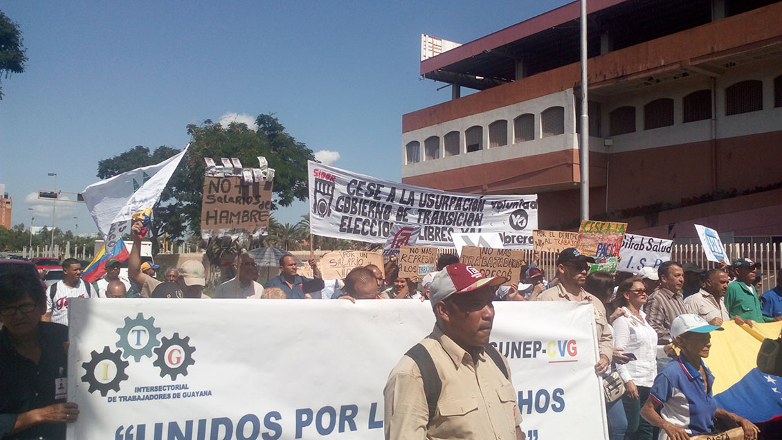 Trabajadores de empresas básicas cumplieron un año sin los beneficios contractuales que aniquiló la dictadura
