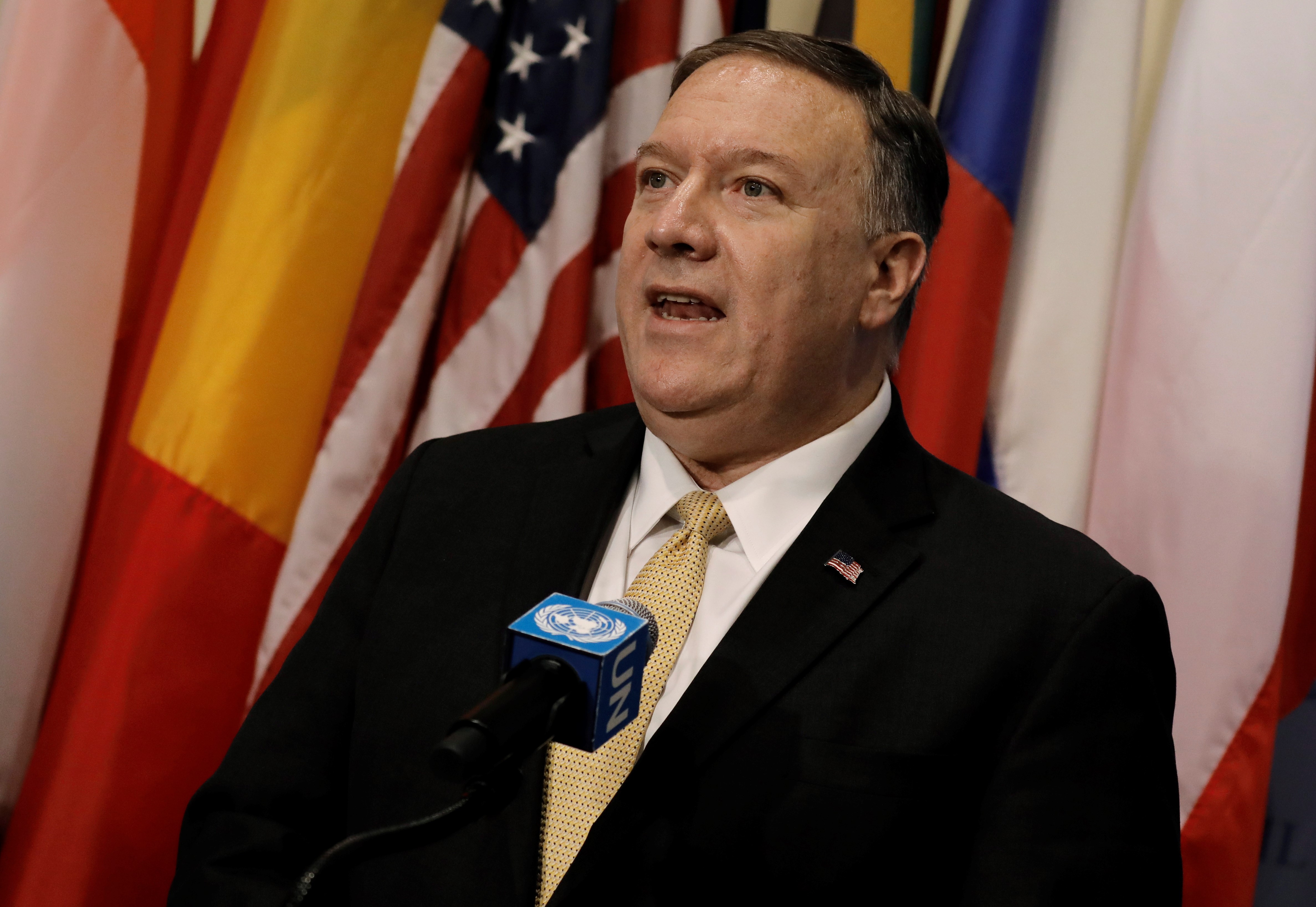 Pompeo le aclara al régimen que la política de EEUU no ha cambiado pese a contactos