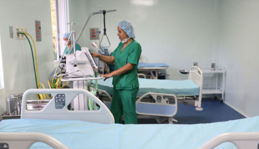 El precio de ingreso por emergencia a una conocida clínica privada en Caracas se ubica 35 millones de bolívares