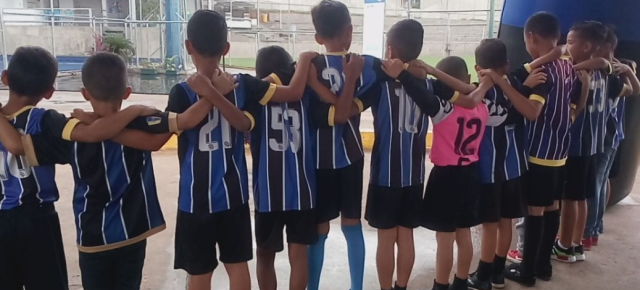 Foto referencial. Niños pertenecientes a la filial del equipo Mineros de Guayana.