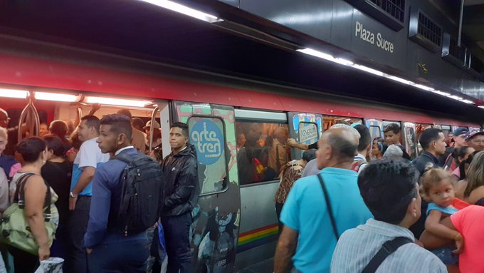 Falla eléctrica en la Línea 1 del Metro de Caracas este #1Ago