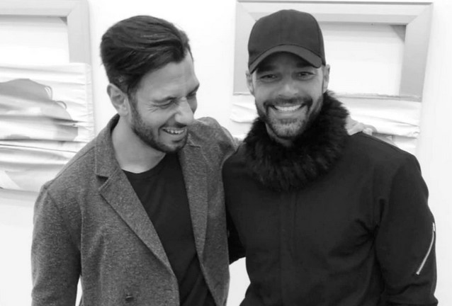 Ricky Martin le da la bienvenida a su cuarto hijo (Foto + Aww)