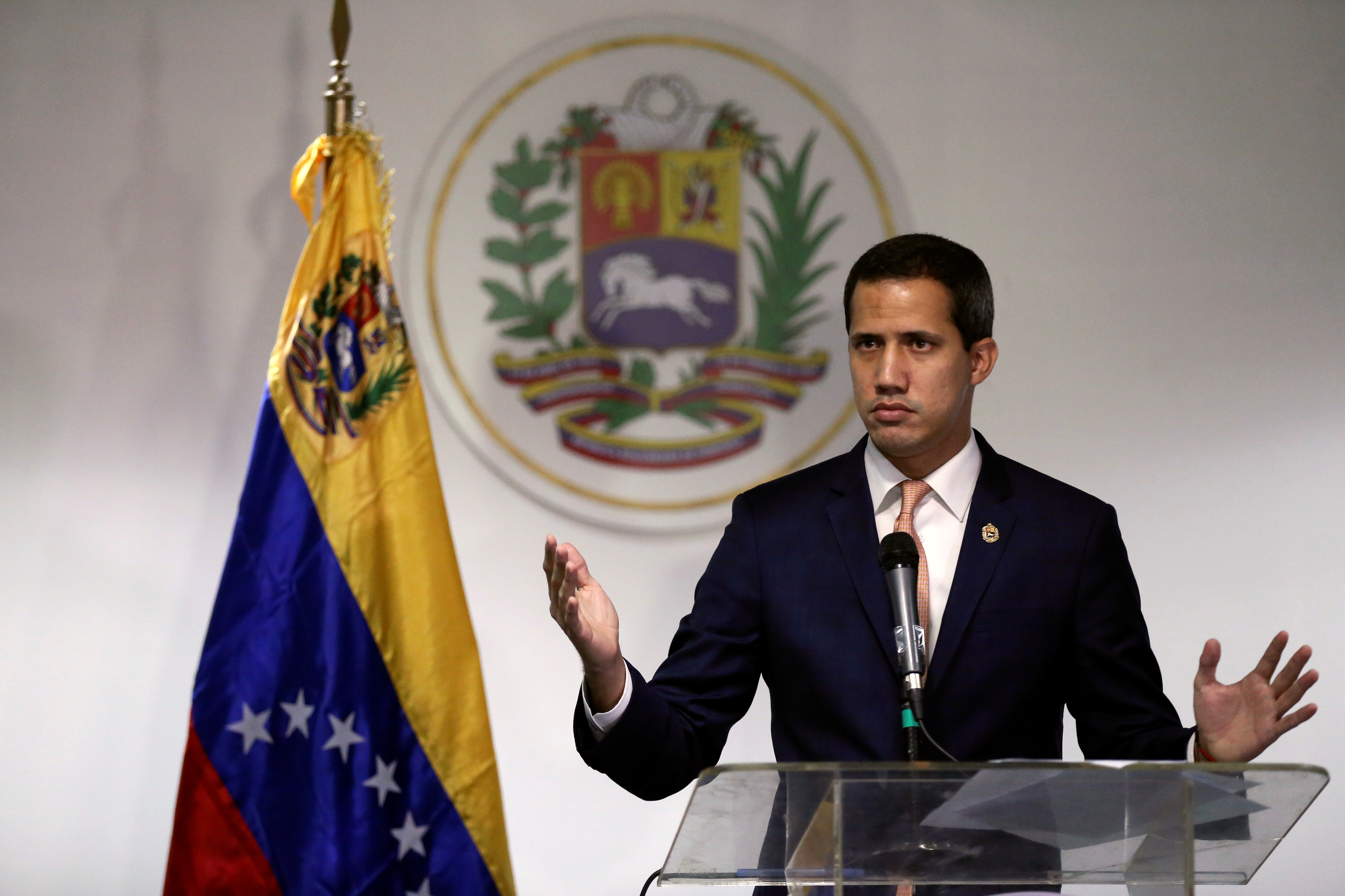 Guaidó: Tenemos una opción, seguir avanzando y redoblar la lucha (VIDEO)