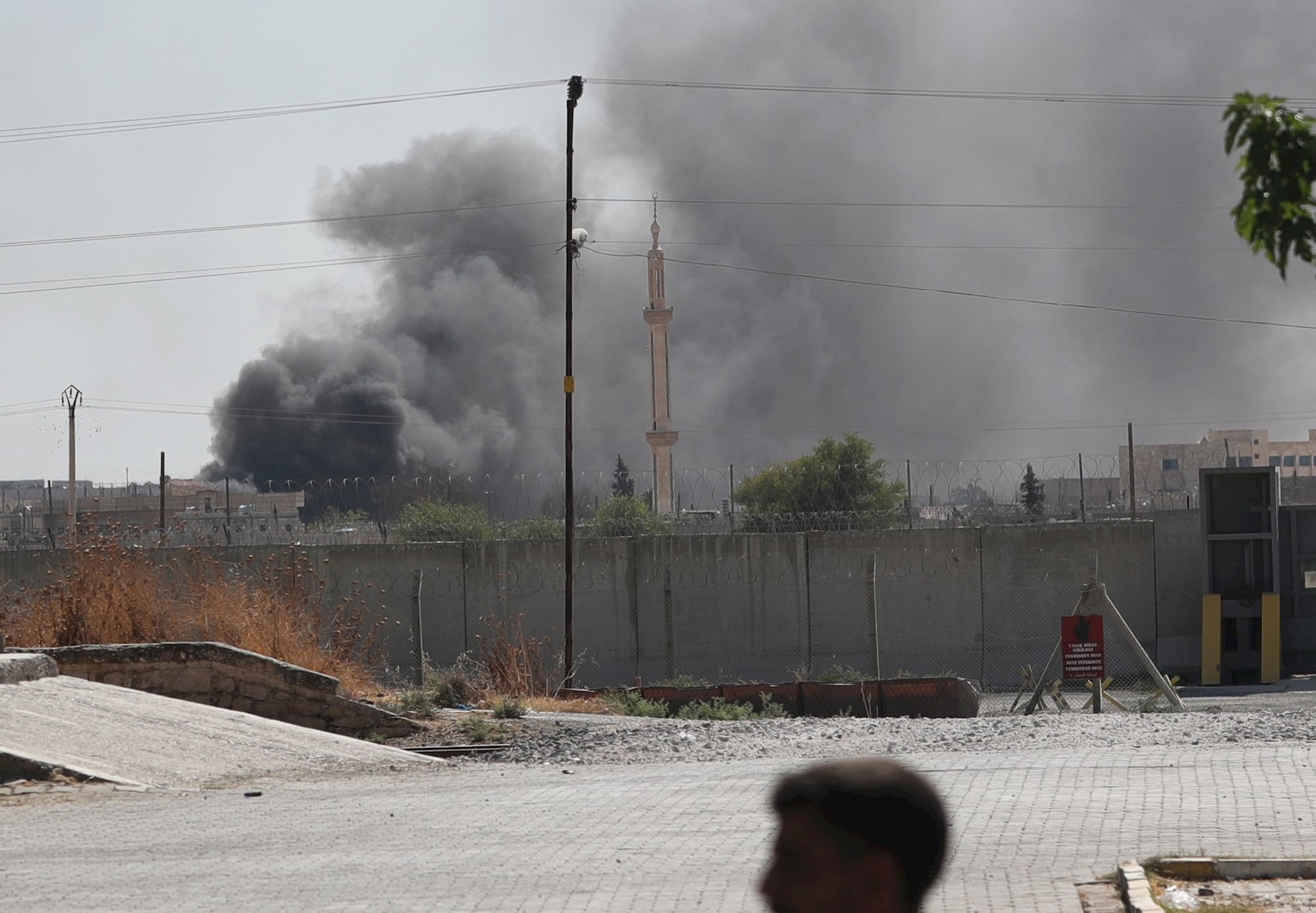 Fuerzas turcas toman el centro de Ras al Ain, al este del Éufrates