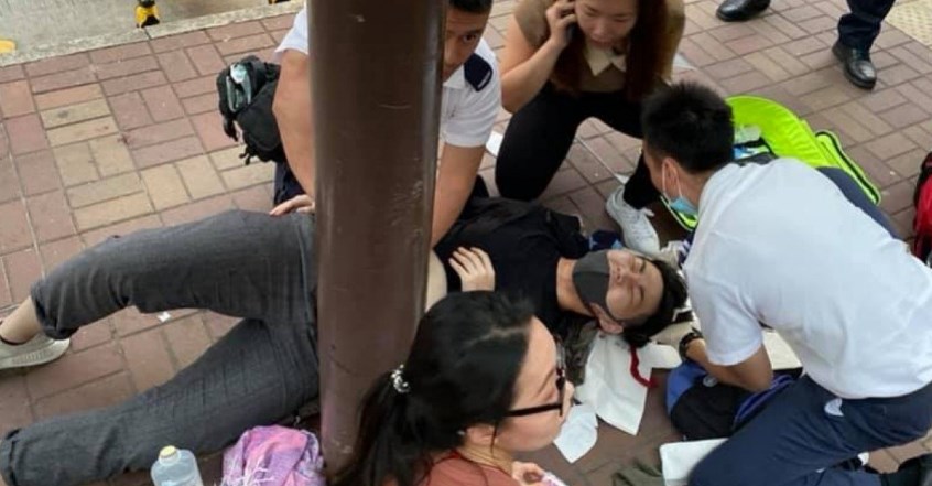 Apuñalan en el cuello y abdomen a activista prodemocracia en Hong Kong