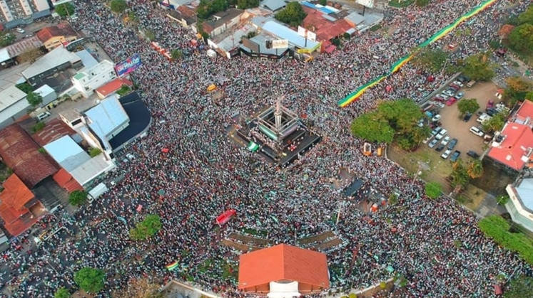 Bolivianos llaman al voto castigo contra Evo Morales en recta final de la campaña presidencial